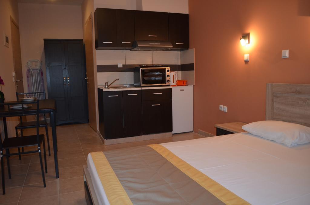 Thassos Grand Villas Apartments & Studios Limenaria  Ruang foto