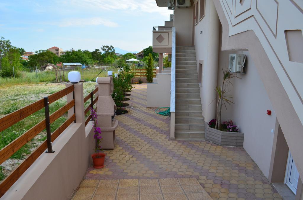 Thassos Grand Villas Apartments & Studios Limenaria  Bagian luar foto