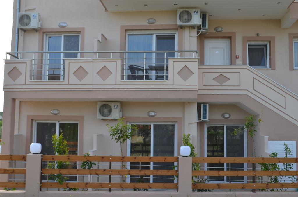 Thassos Grand Villas Apartments & Studios Limenaria  Bagian luar foto