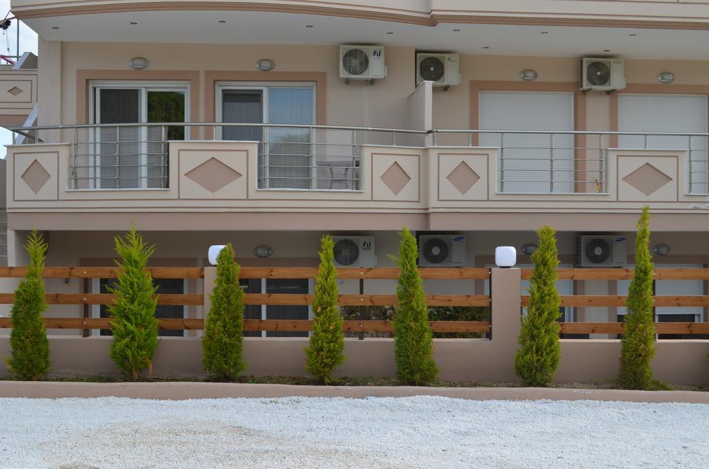 Thassos Grand Villas Apartments & Studios Limenaria  Bagian luar foto