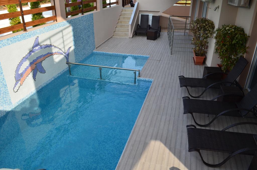 Thassos Grand Villas Apartments & Studios Limenaria  Bagian luar foto