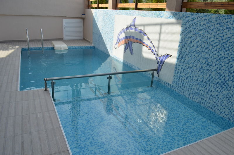 Thassos Grand Villas Apartments & Studios Limenaria  Bagian luar foto